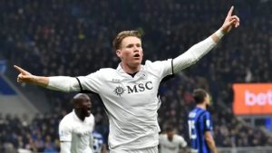 McTominay dần trở nên nhân tố không thể thay thế ở Napoli.